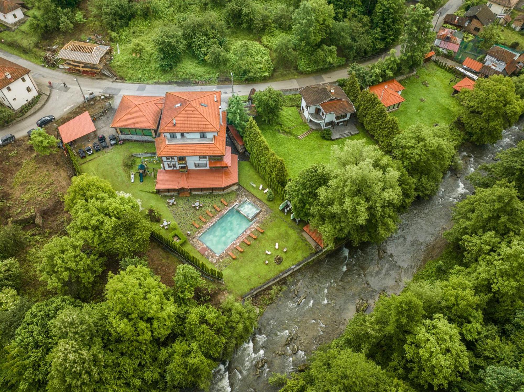 Guest House Valevtsi ภายนอก รูปภาพ