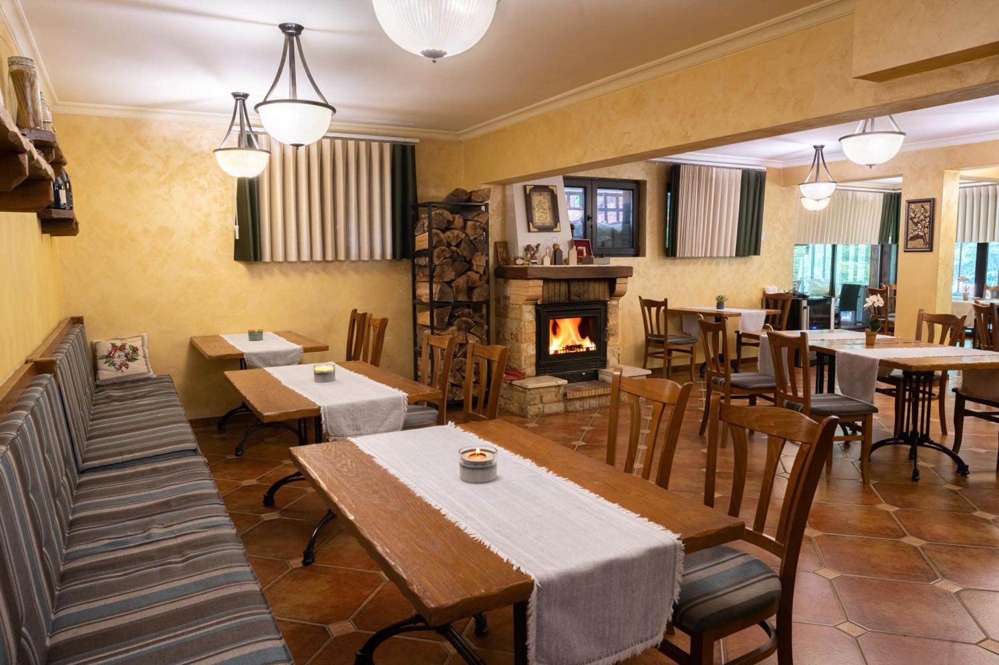 Guest House Valevtsi ภายนอก รูปภาพ